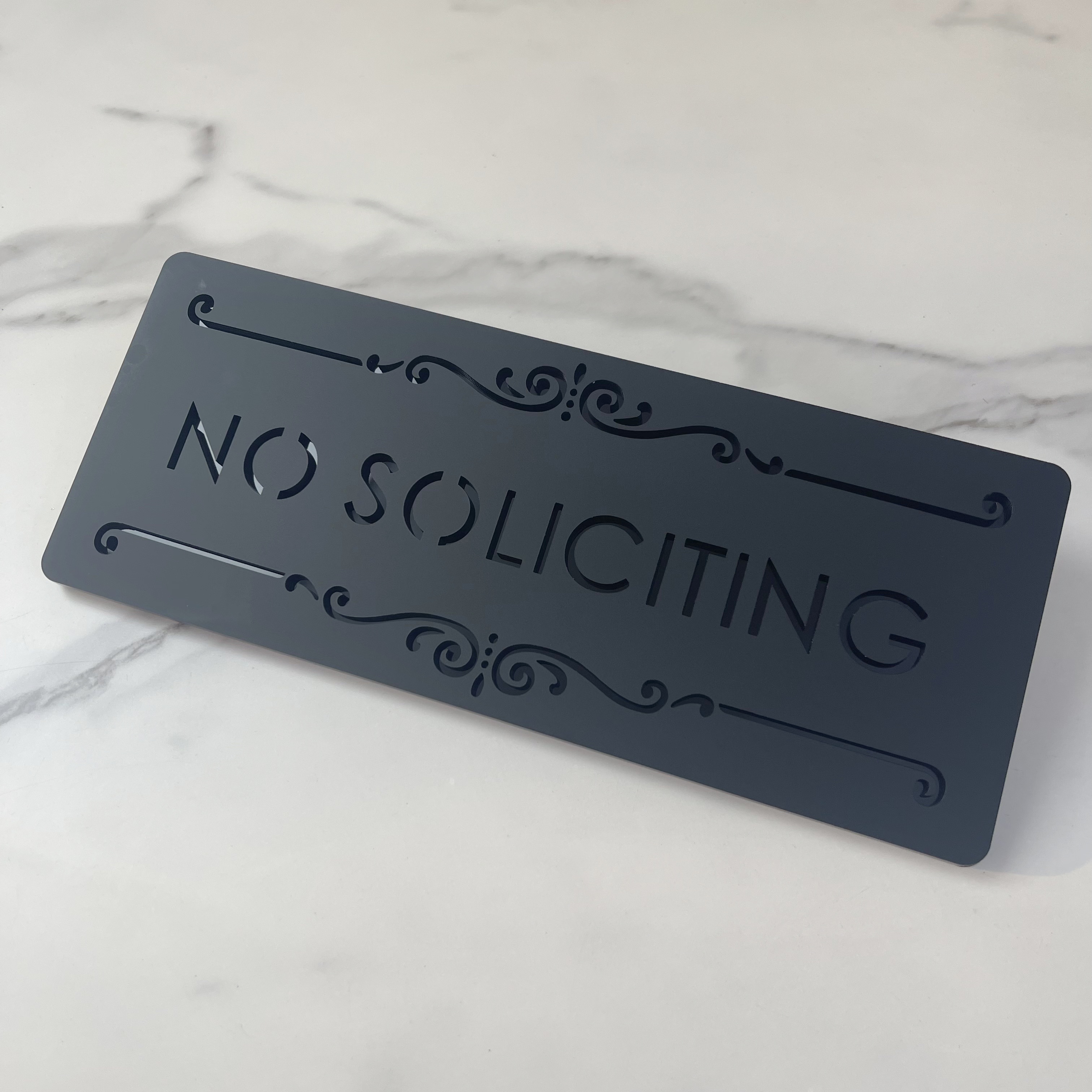 Private Customized Gray Black  - Home Decor Nearby avaliação e preço